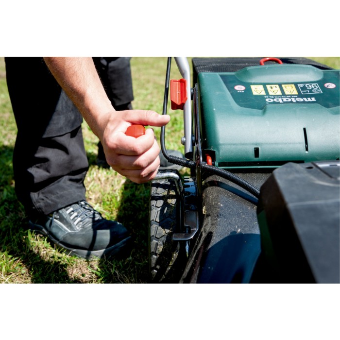 Косачка акум. 46cm 55L METABO RM 36-18 LTX BL 46 Solo