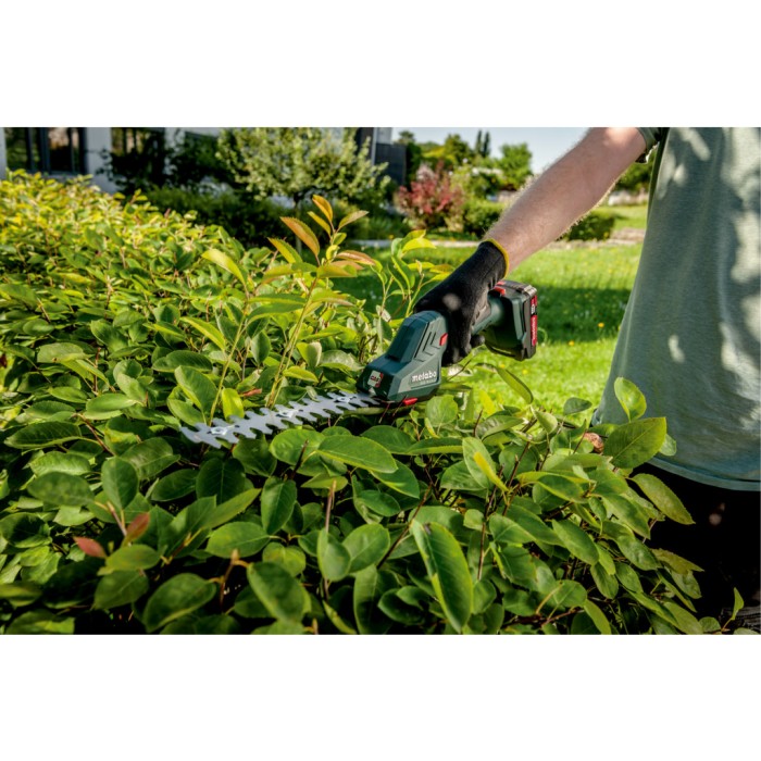 Ножица за трева и храсти акум. METABO SGS 18 Q Solo