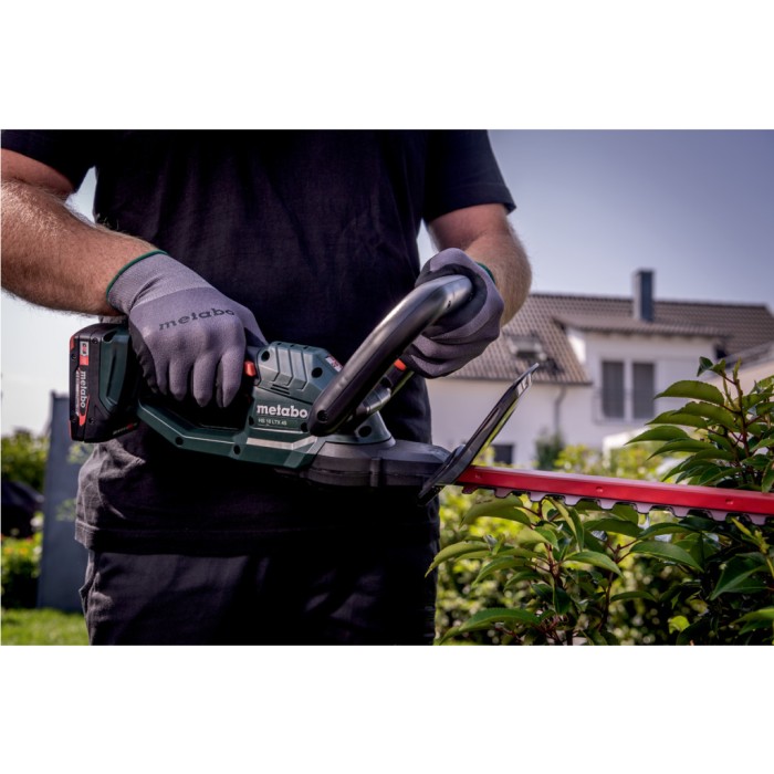 Храсторез акум. 18V 55cm METABO HS 18 LTX 55 Solo